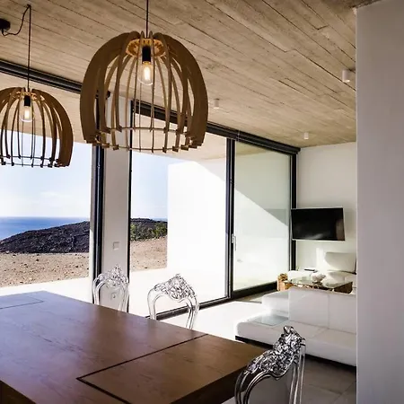 Dream Cave Villa *